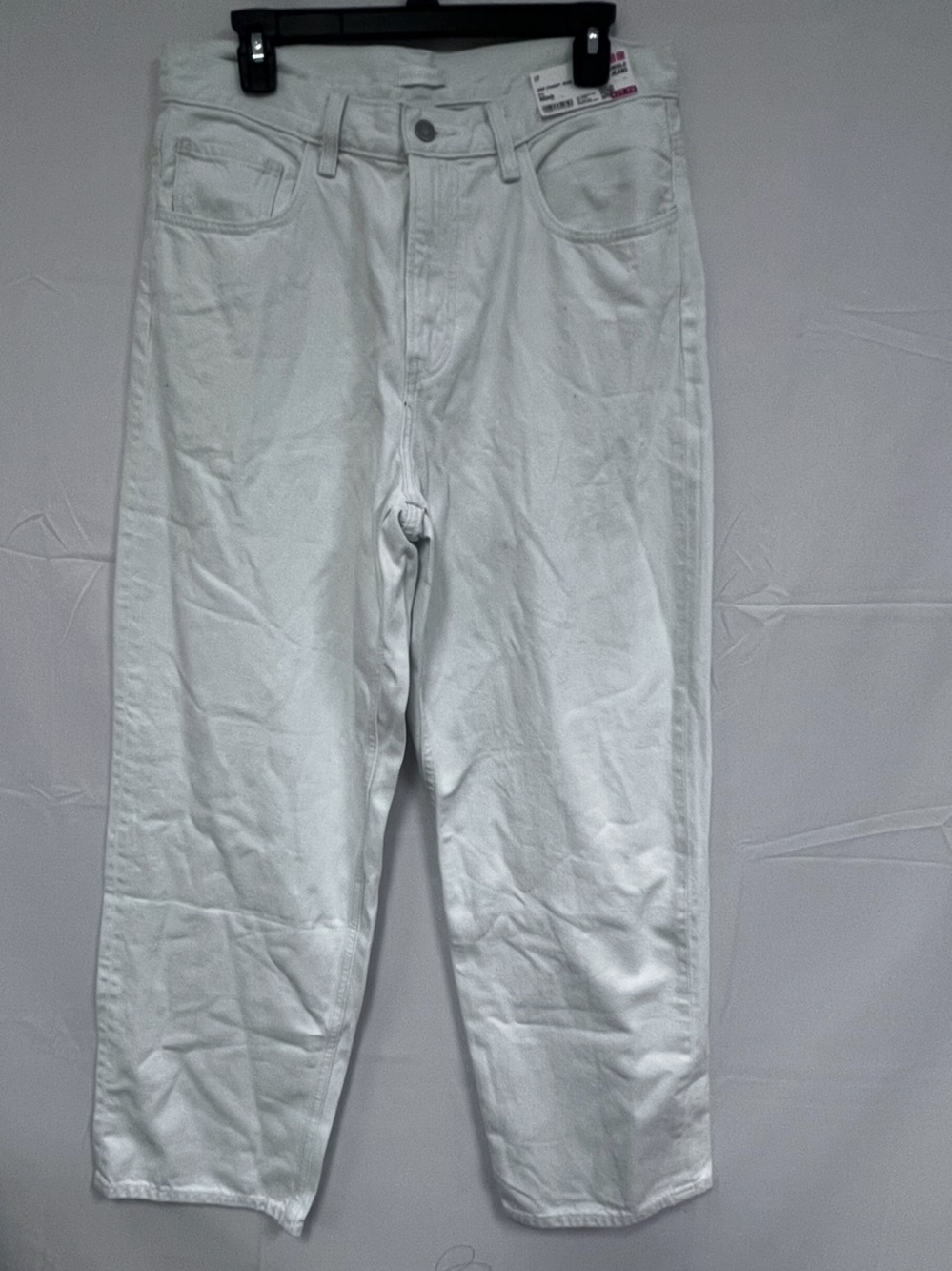 NEW Uniqlo jeans wide straight leg size: 32”